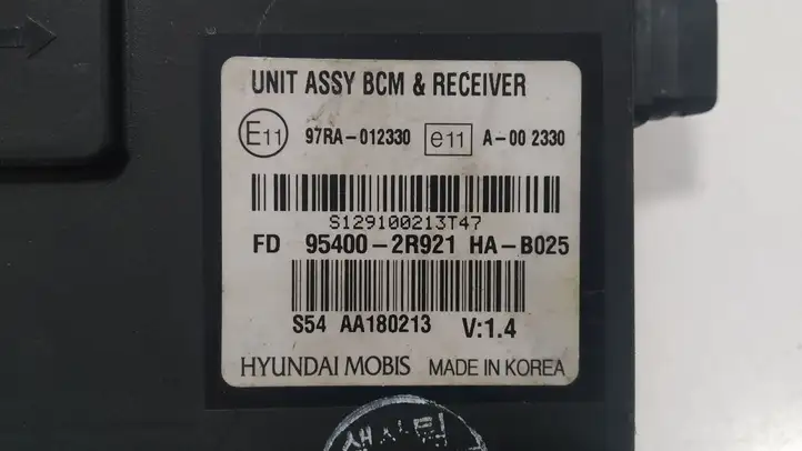 Hyundai i30 (2012 - 2015) 954002R921 Блок бесключевого доступа — фото 5