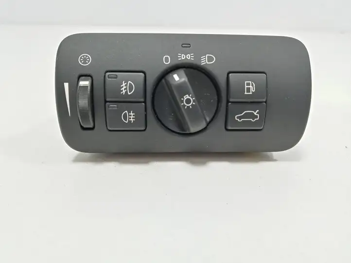 Volvo V70 (2007 - 2013) 30739414 Включатель фонарей — фото 1