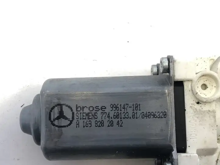 Mercedes-Benz A W169 (2004 - 2012) A1698202042 Стеклоподъемник задней двери — фото 3