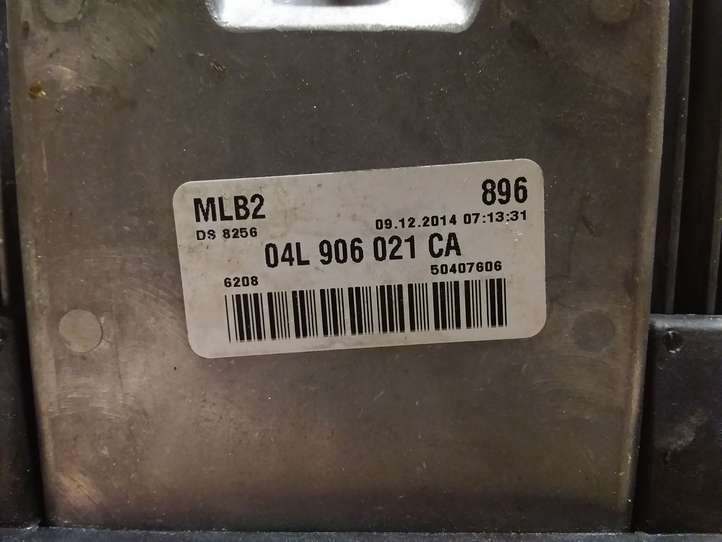 Audi A4 (2011 - 2015)  04L906021CA Блок управления двигателя