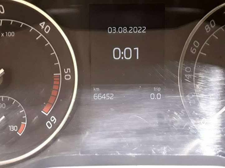Skoda Superb B8 (3V) (2015 - 2023)  3V0920751A Спидометр (приборный щиток)