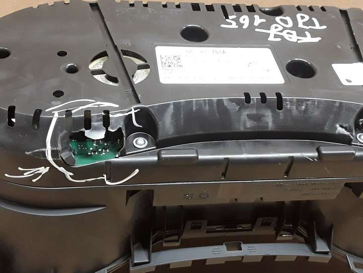 Skoda Superb B8 (3V) (2015 - 2023)  3V0920751A Спидометр (приборный щиток)
