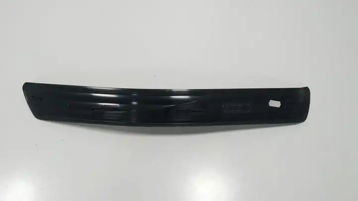 BMW 5 E60 E61 (2004 - 2010) 51477034305 Внутренняя отделка заднего порога — фото 2
