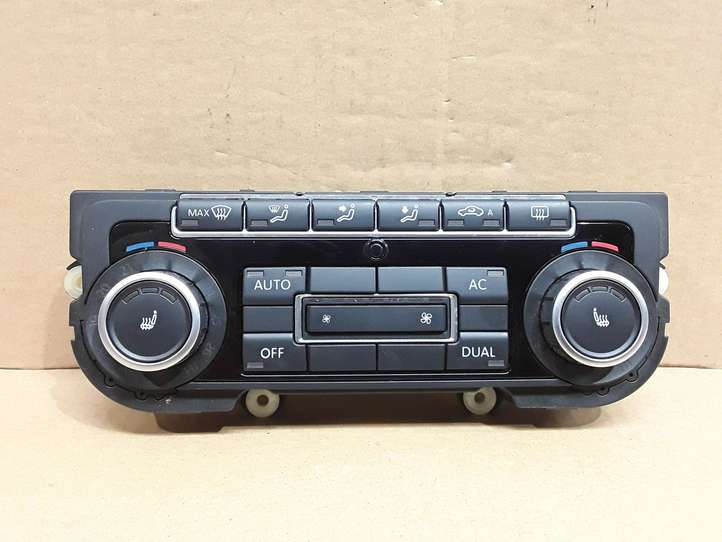 Volkswagen Golf VI (2009 - 2013)  5K0907044AK Блок управления кондиционера воздуха / климата/ печки (в салоне)