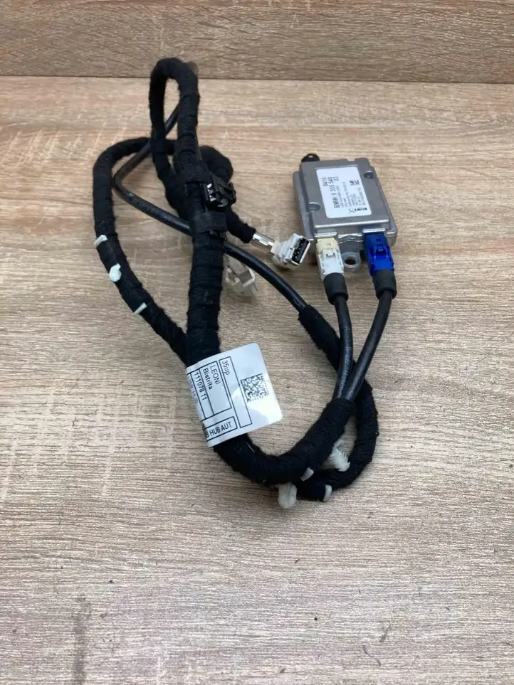 BMW (2015 - ) 9355549 USB модуль — фото 2
