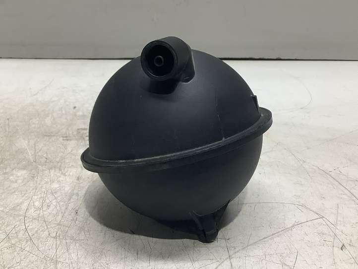 Audi A4 (2011 - 2015)  054129808 Воздушный резервуар вакуума