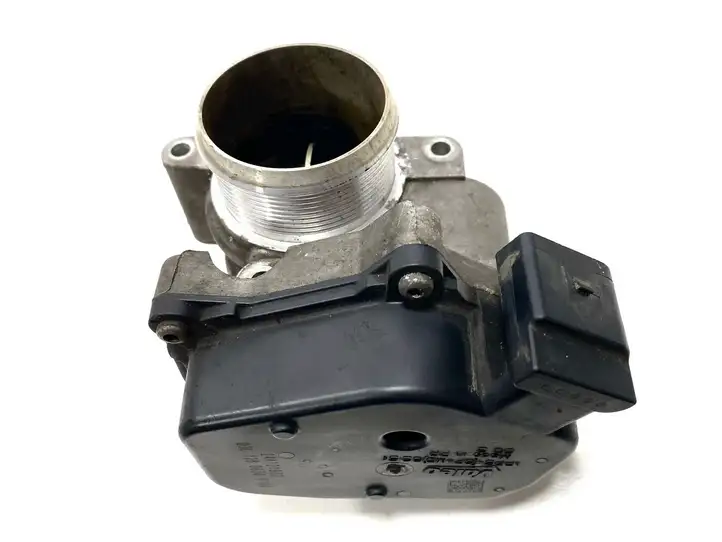 Audi A3/S3 8P (2008 - 2013) 03L128063Q Дроссельная заслонка — фото 1