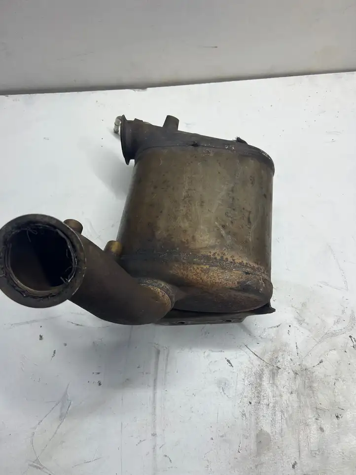 Volkswagen PASSAT B6 (2005 - 2010) 3C0131765C Катализатор / DPF / FAP — фото 3