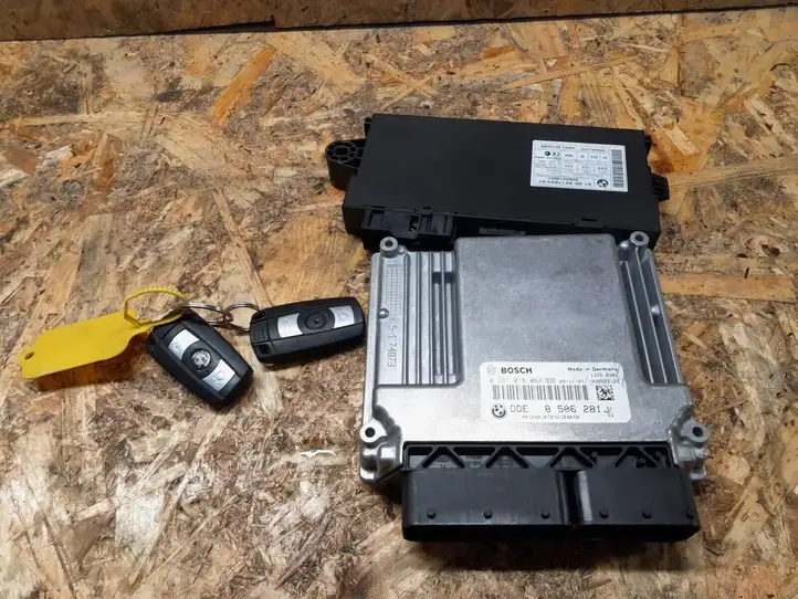 BMW 1 E81 E87 (2004 - 2011)  8506281 Комплект зажигания