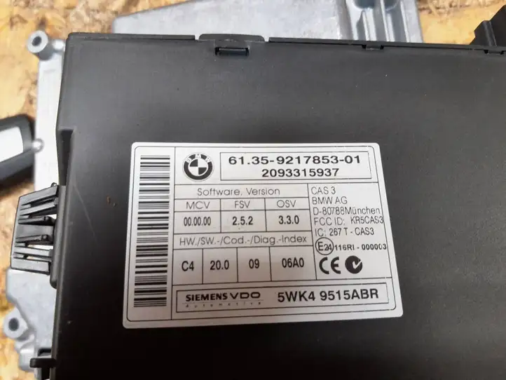 BMW 1 E81 E87 (2004 - 2011)  8506281 Комплект зажигания