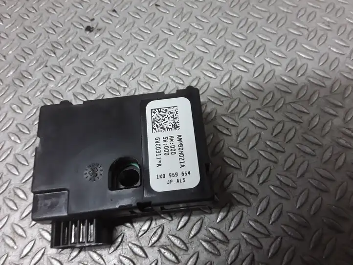 Volkswagen Touran I (2003 - 2010) 1K0959654 Датчик угла поворота руля — фото 2