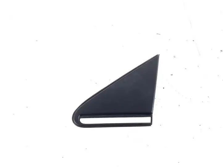 Toyota Avensis T250 (2006 - 2009)  60118-05010 Другая внешняя деталь