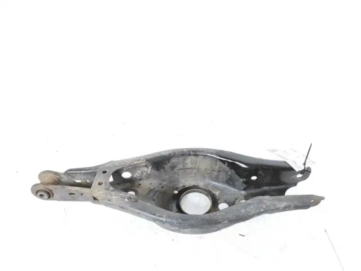 Toyota Avensis T270 (2009 - 2012)  48730-05070 Рычаг