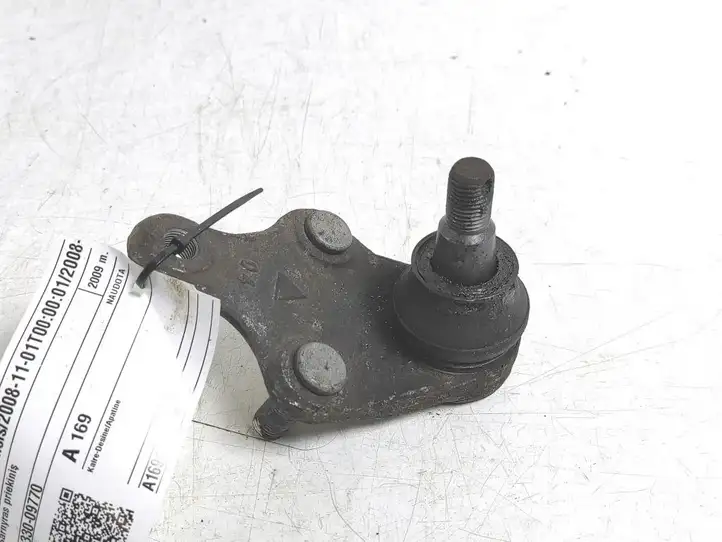 Toyota Avensis T270 (2009 - 2012)  43330-09770 Шарнир