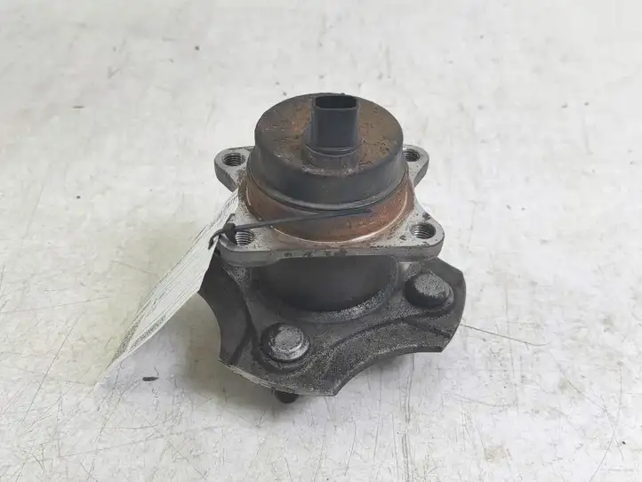 Toyota Yaris Verso (1999 - 2005) 42450-52020 Подшипник колеса — фото 1