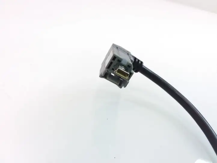 Tesla Model 3 (2017 - 2023) 3664950 Прочая электропроводка — фото 2