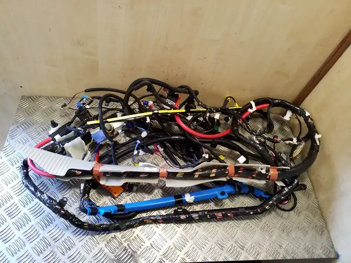 Tesla Model 3 (2017 - 2023) P406795503A Прочая электропроводка — фото 2