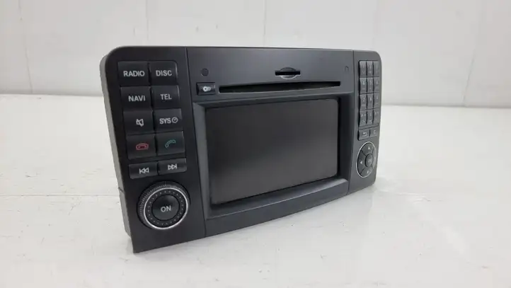 Mercedes-Benz (2009 - ) N25BZ9831 Магнитола / мультимедийная система — фото 3