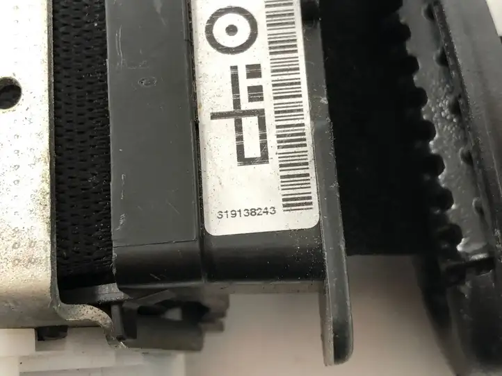BMW 3 E90 E91 (2005 - 2012) 33052212 Передний ремень безопасности — фото 6