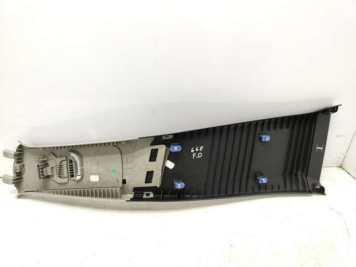 Opel Astra (2009 - 2012)  322225228 Отделка стойки (B) (нижняя)