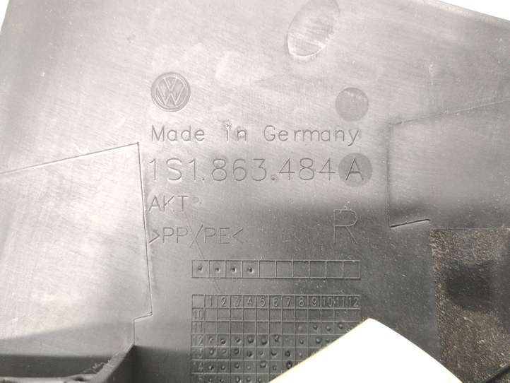 Volkswagen up! (2011 - )  1S1863484A Боковая отделка пространства для ног