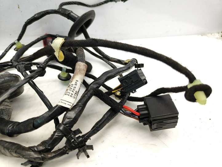 Opel Astra (2009 - 2012)  13336686 Проводка передних дверей
