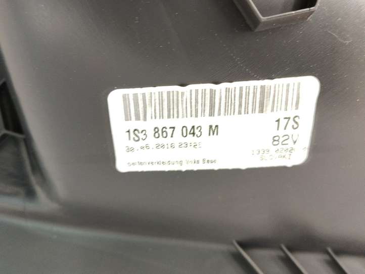Volkswagen up! (2011 - )  1S3867043M Обшивка задней двери