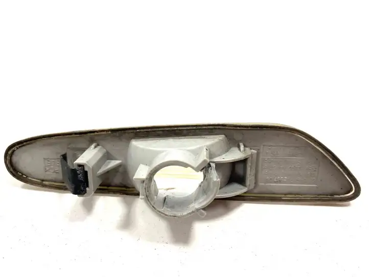 BMW 3 E90 E91 (2005 - 2012) 6313693299709 Поворотный фонарь крыла — фото 3