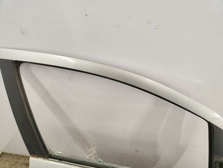Opel Zafira (2003 - 2006)  Z157 Дверь