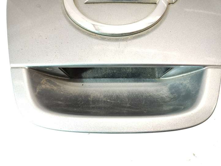 Opel Astra (2009 - 2012)  11320900 Ручка задней крышки