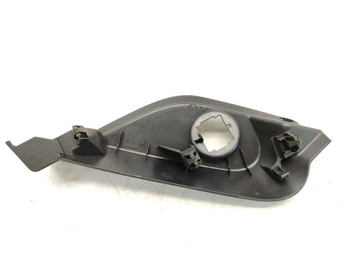 Opel Astra (2009 - 2012)  13257544 Отделочный щит панели (боковой)