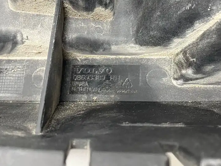 Volvo S60 (2004 - 2010) 08693389 Кронштейн заднего бампера — фото 3