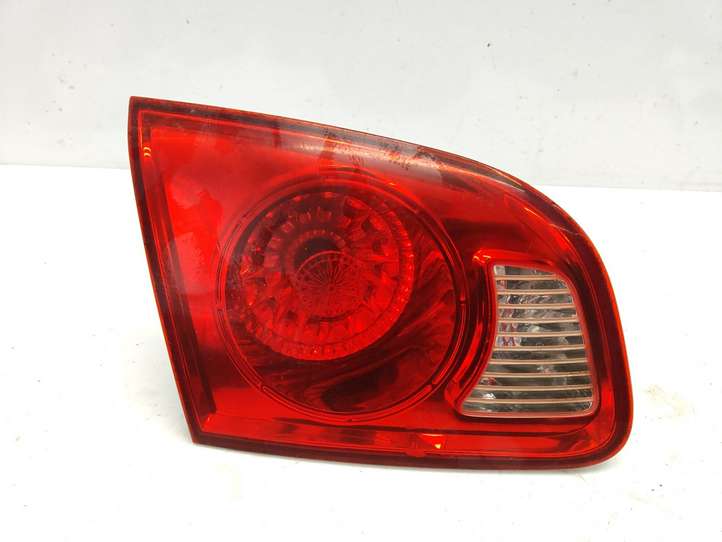 Hyundai Santa Fe (2005 - 2009)  924052B000 Задний фонарь в крышке багажника