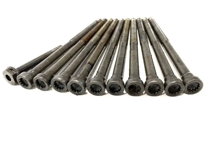Volkswagen Golf VII (2013 - 2019) Крепежные болты — фото 3