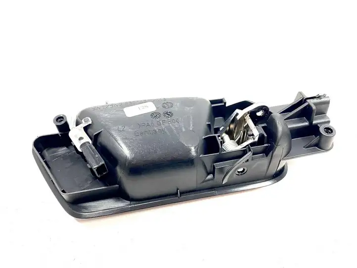 Volkswagen Tiguan (2007 - 2011) 5N2837113 Внутренняя ручка двери — фото 3