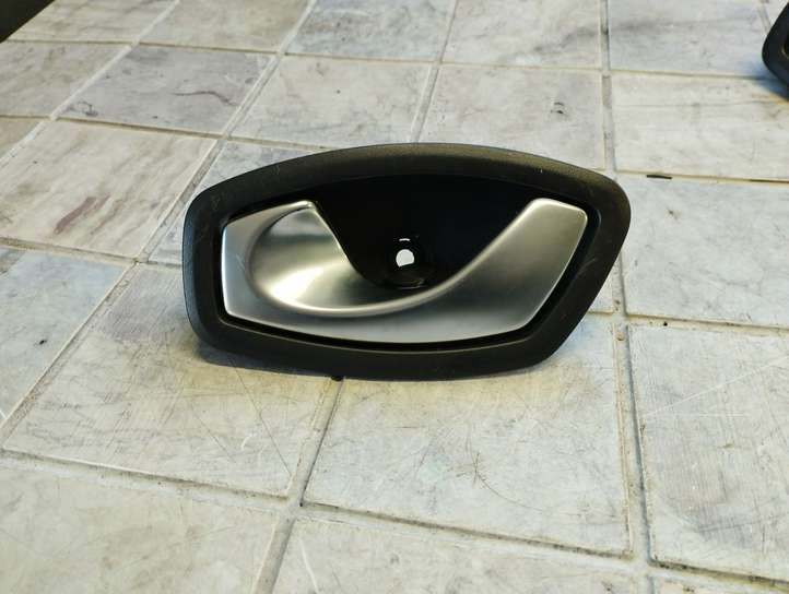 Renault Megane III (2009 - 2016)  826730001R Внутренняя ручка