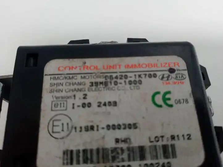 Kia Ceed (2012 - 2015) 954201K700 Блок иммобилайзера — фото 6