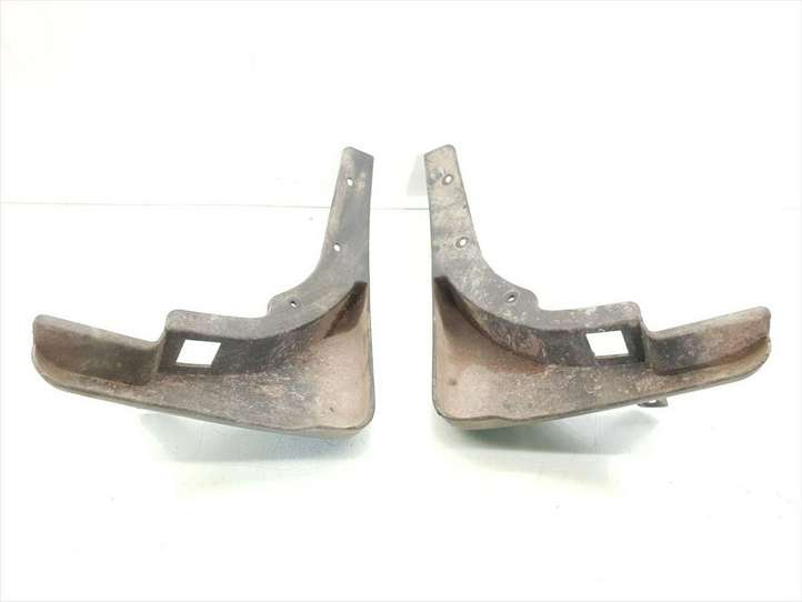 Nissan X-Trail T30 (2001 - 2007)  63855-8H300 Передний брызговик