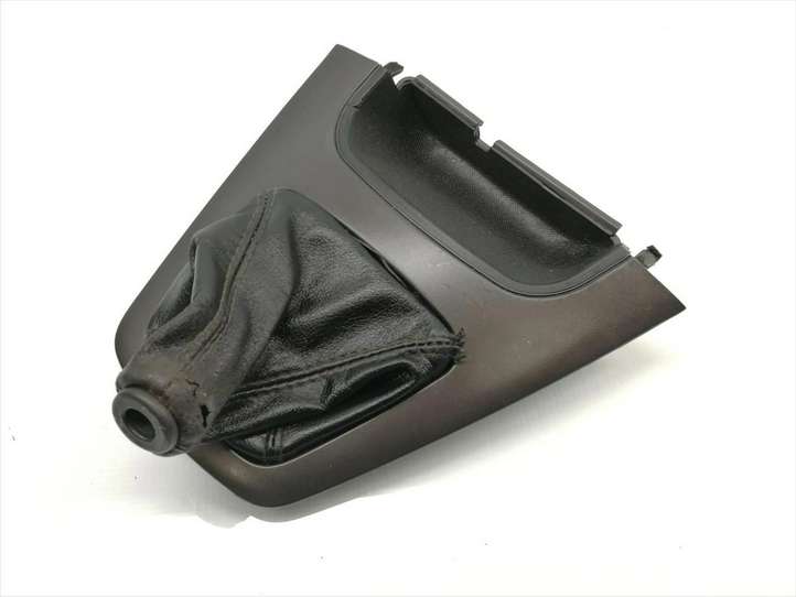 Hyundai Tucson JM (2004 - 2009)  84651-2E900 Рамка рычага переключения передач