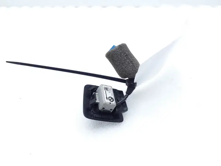 BMW 1 F20 F21 (2011 - 2019) 9181410 Микрофон (Bluetooth / телефон) — фото 3