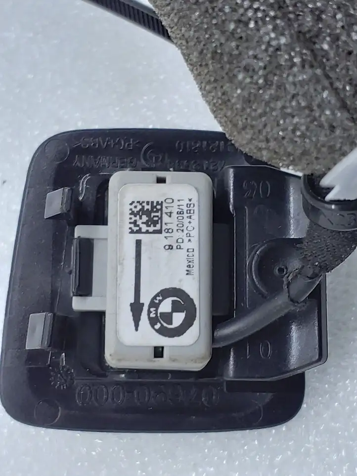BMW 1 F20 F21 (2011 - 2019) 9181410 Микрофон (Bluetooth / телефон) — фото 4