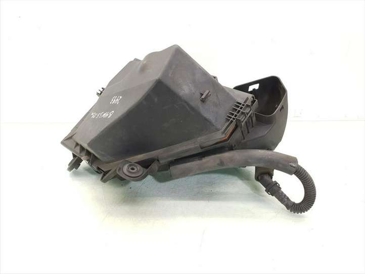 BMW 3 E90 E91 (2005 - 2012)  7797467 Коробка воздушного фильтра