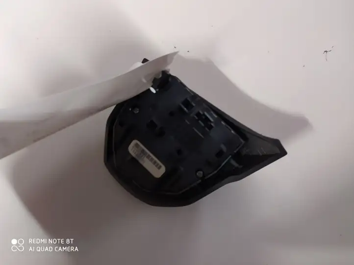 Opel Corsa D (2006 - 2010) E060821 Кнопки на рулевом колесе — фото 2