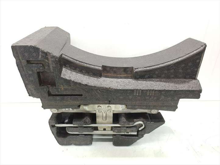 Nissan X-Trail T30 (2001 - 2007)  849A8-8H300 Комплект инструментов