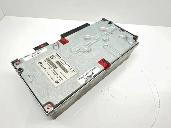Audi (2008 - ) 8T0035223T Усилитель звука — фото 4