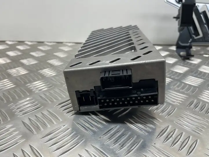 BMW (2013 - ) 9330058 Усилитель звука — фото 5