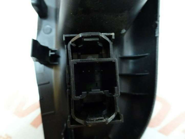 Ford Focus (2008 - 2011)  BM51-A237W21-BEW Отделка  кнопки стеклоподъемника