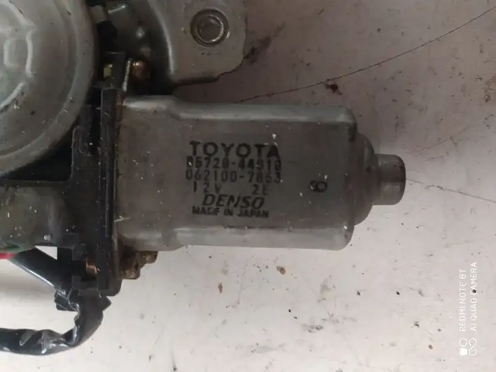Toyota Previa (XR30, XR40) II (2000 - 2006) 8572044010 Электростеклоподъемник передний (комплект) — фото 2