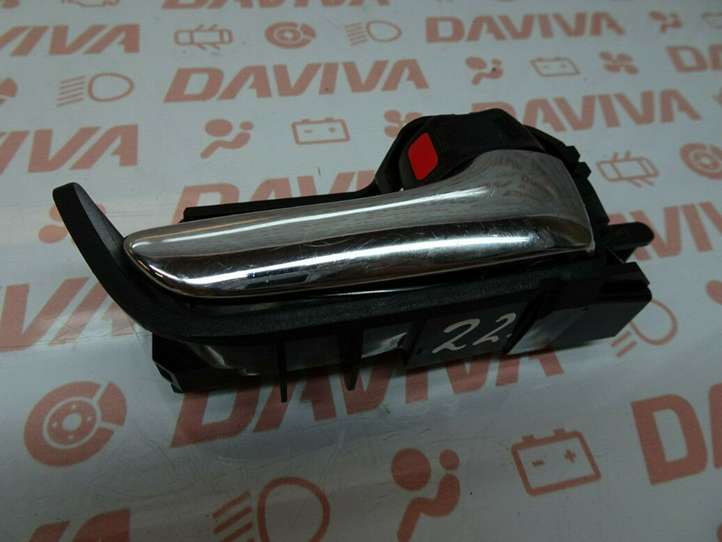 Toyota Prius (NHW20) (2003 - 2009)  69273-47020 Внутренняя ручка