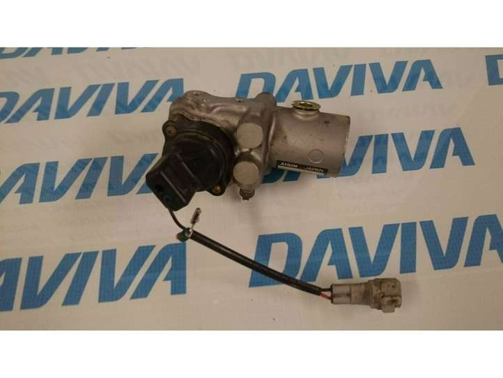 Toyota Prius (XW20) (2003 - 2009)  47270-47010 Главный тормозной цилиндр
